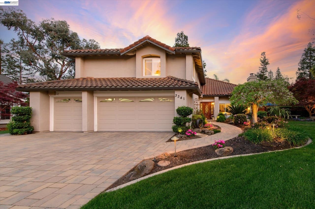 Listing imagery for 3341 Sorrel Downs Ct