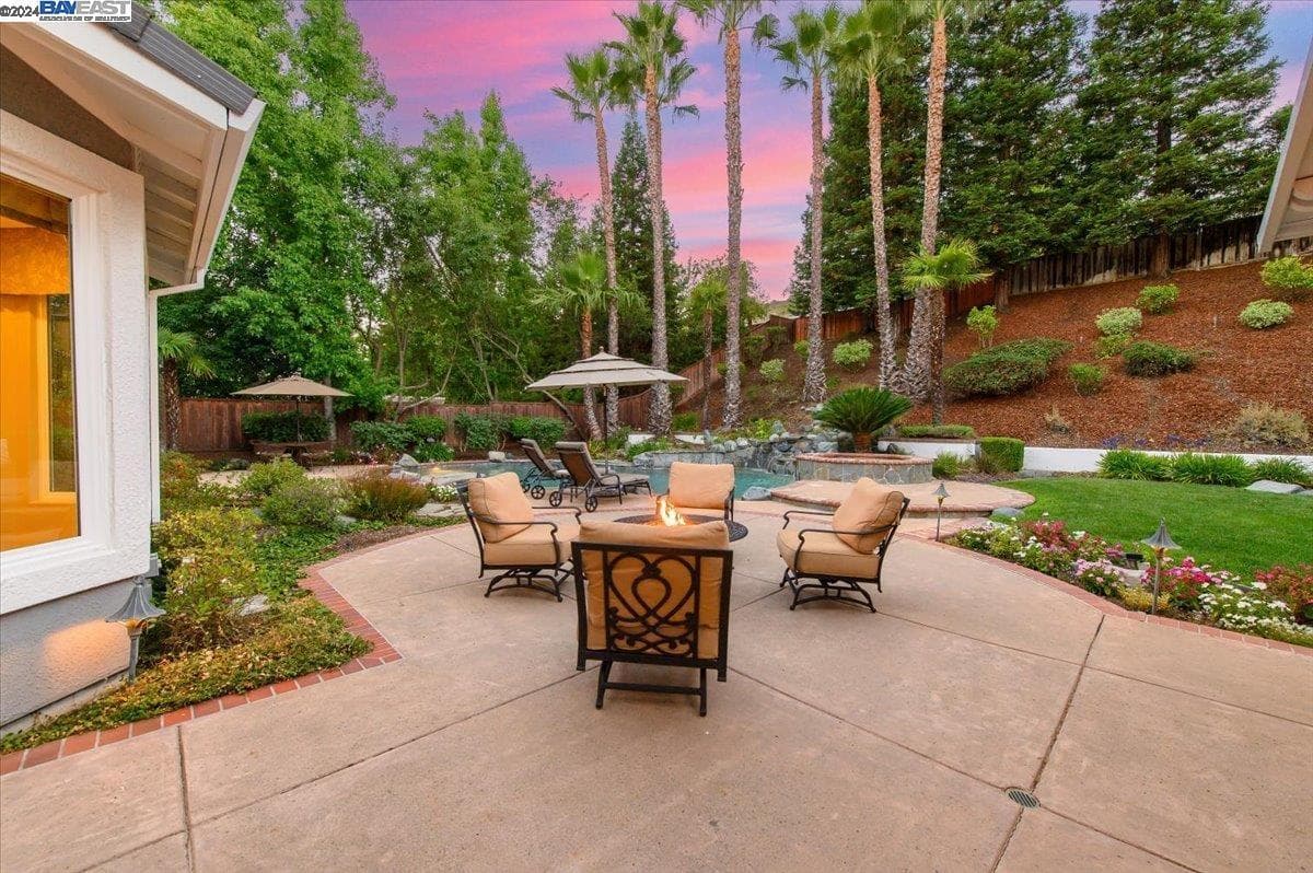 Property view 2 for 2769 Lylewood Dr